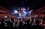 开云-“拳”力撬动！UFC如何成为澳门“体育之城”的新引擎|格斗|娱乐|UFC格斗之夜|MMA|石铭_新浪体育_新浪新闻